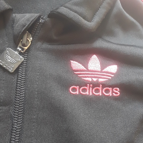 Adidas 2T black and pink stripes jumpsuit no offer - Picture 3 of 16